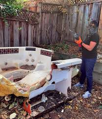 Moving and Downsizing Cleanouts in Willoughby, OH